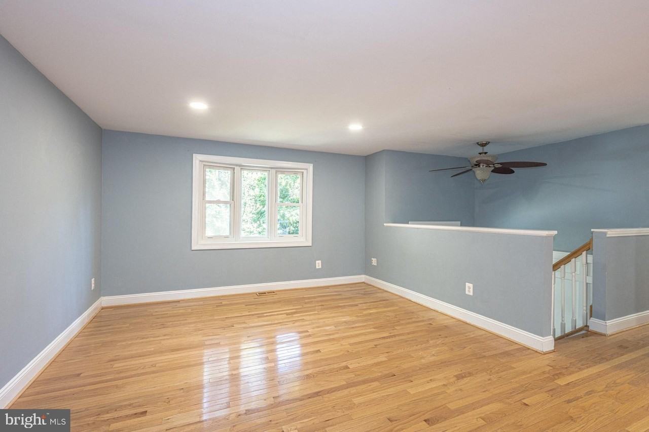 12611 Saylers Creek Ln - Photo 6 of 34