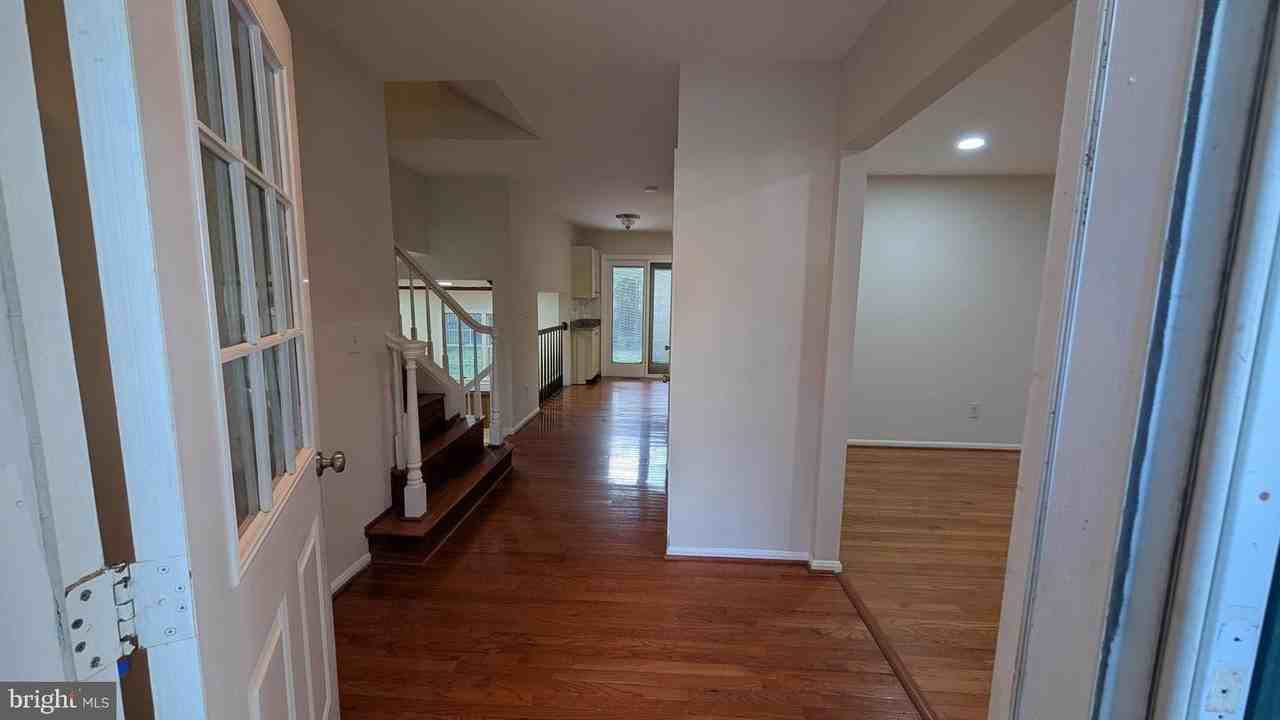 4500 Stone Pine Ct - Photo 7 of 50