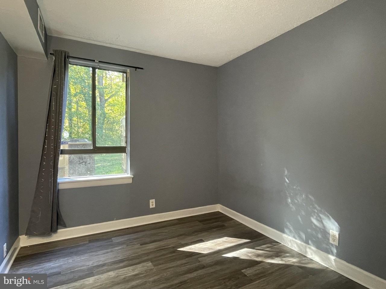 11651 Stoneview Sq #2B - Photo 6 of 13