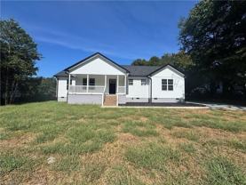 2934 S Stratford Rd - Photo 1 of 1