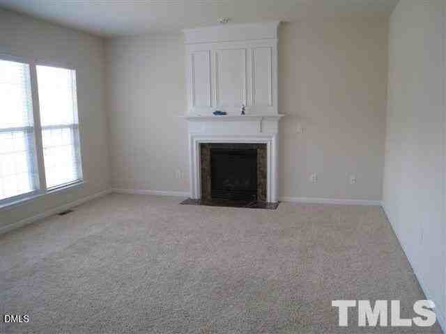 2110 Addenbrock Dr - Photo 2 of 8