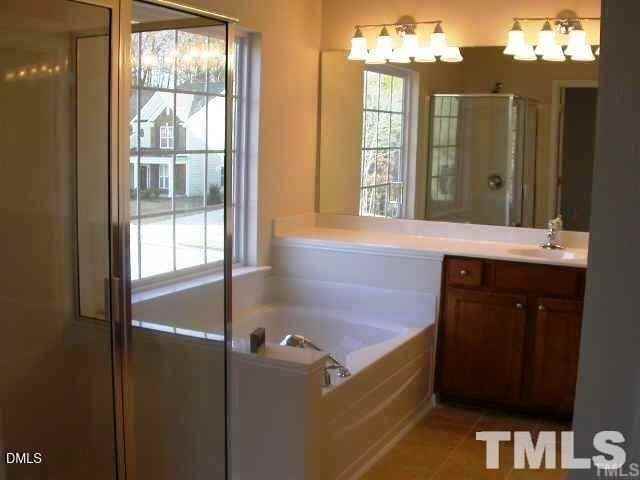 2110 Addenbrock Dr - Photo 6 of 8