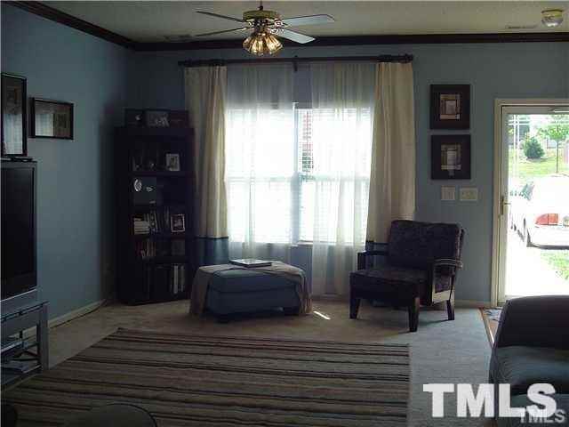113 Eldon Ln - Photo 2 of 6