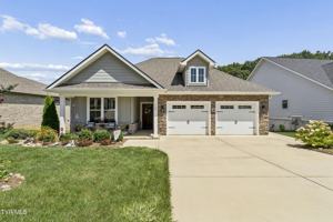 featured image of 753 Gardenia Dr