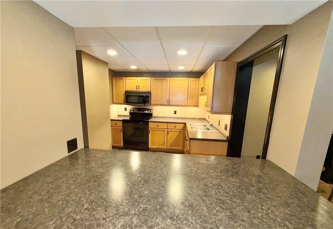 5 1/2 N Gallatin Ave - Photo 4 of 16