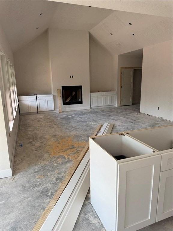 1049 Cook Ln - Photo 2 of 3