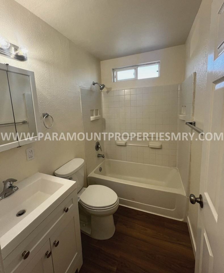 Sanborn:1010 - Photo 3 of 9