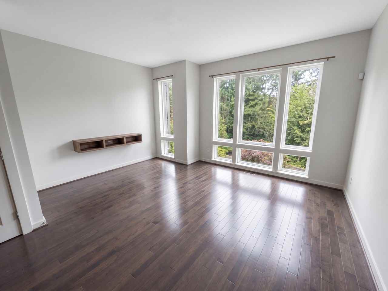 1463 Wheyfield Dr #1 - Photo 5 of 30