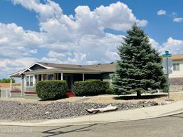 featured image of 1112 Louie St