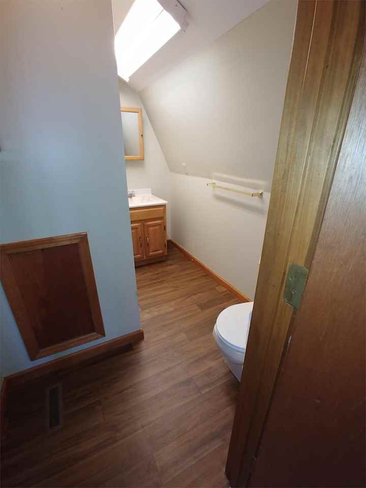 7190 N. Roanoke Rd. - Photo 3 of 9
