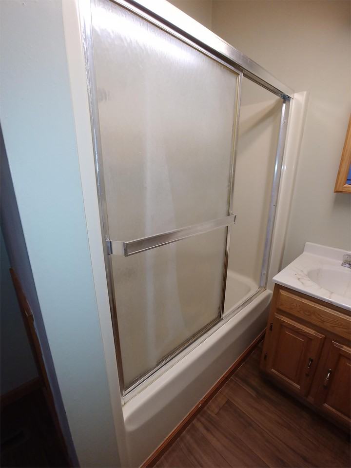 7190 N. Roanoke Rd. - Photo 4 of 9