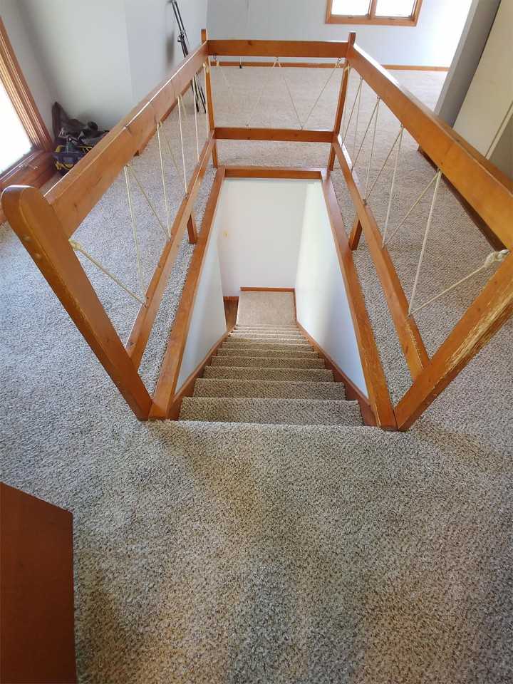7190 N. Roanoke Rd. - Photo 5 of 9
