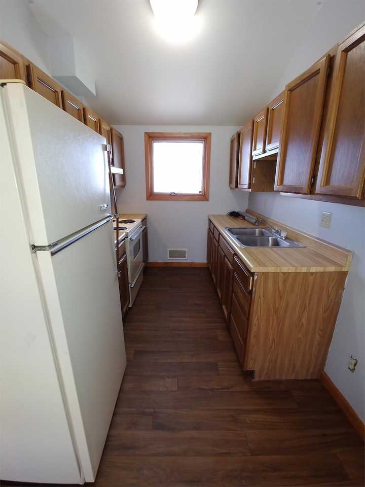 7190 N. Roanoke Rd. - Photo 6 of 9