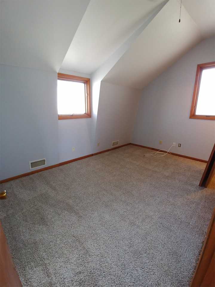 7190 N. Roanoke Rd. - Photo 7 of 9