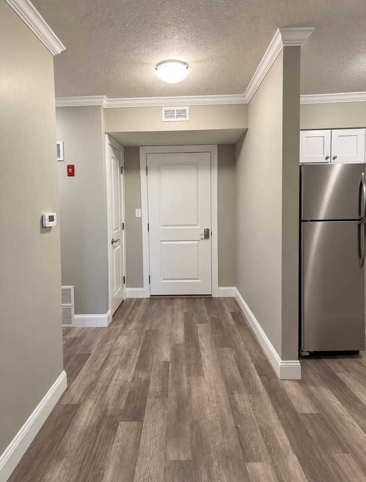 Oak Hill Apartments - Photo 5 of 15
