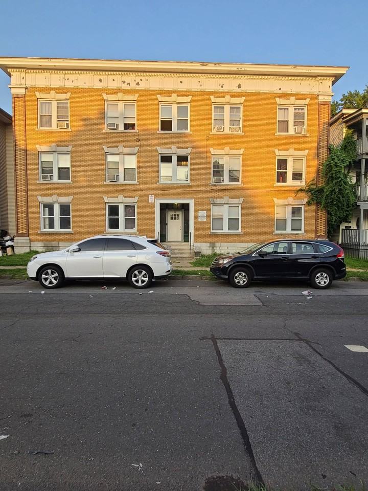 80 Orange Street - Photo 6 of 12