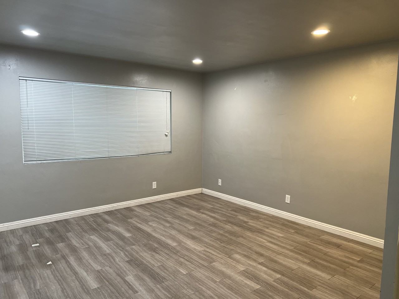 2018 19th Street - Photo 2 of 8