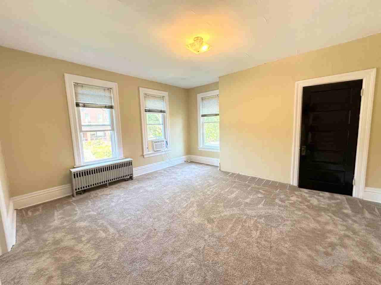831-833 South Trenton Avenue - Photo 4 of 21