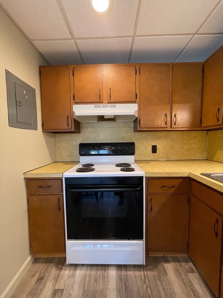 101 South Market Street - Photo 6 of 12