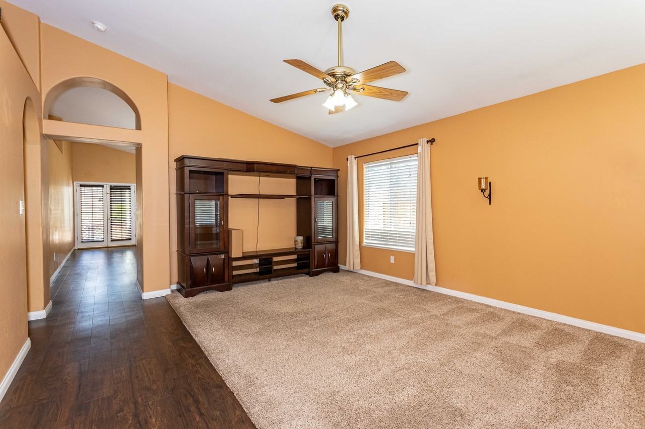 5012 Hartwick Ct #1 - Photo 4 of 27