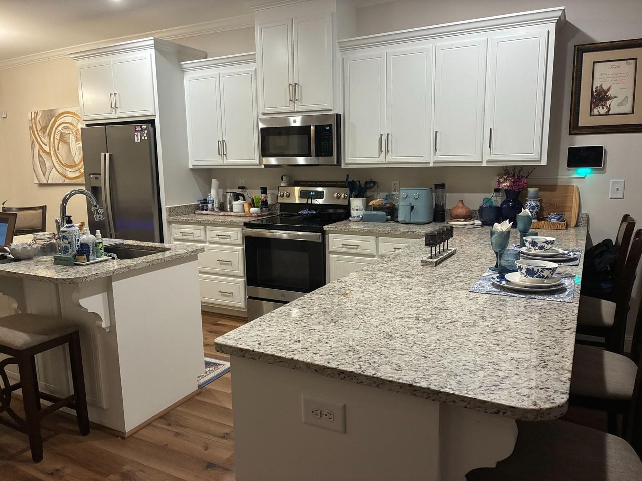 Somerset Ct - Photo 3 of 9