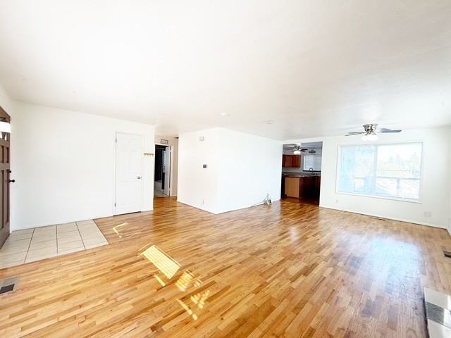120 N Cambrian Ave #1 - Photo 5 of 30