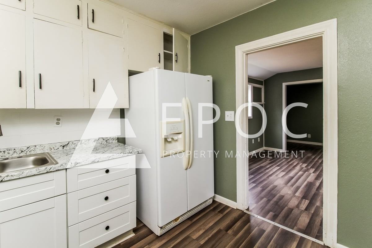 2515 Bridwell St - Photo 4 of 15