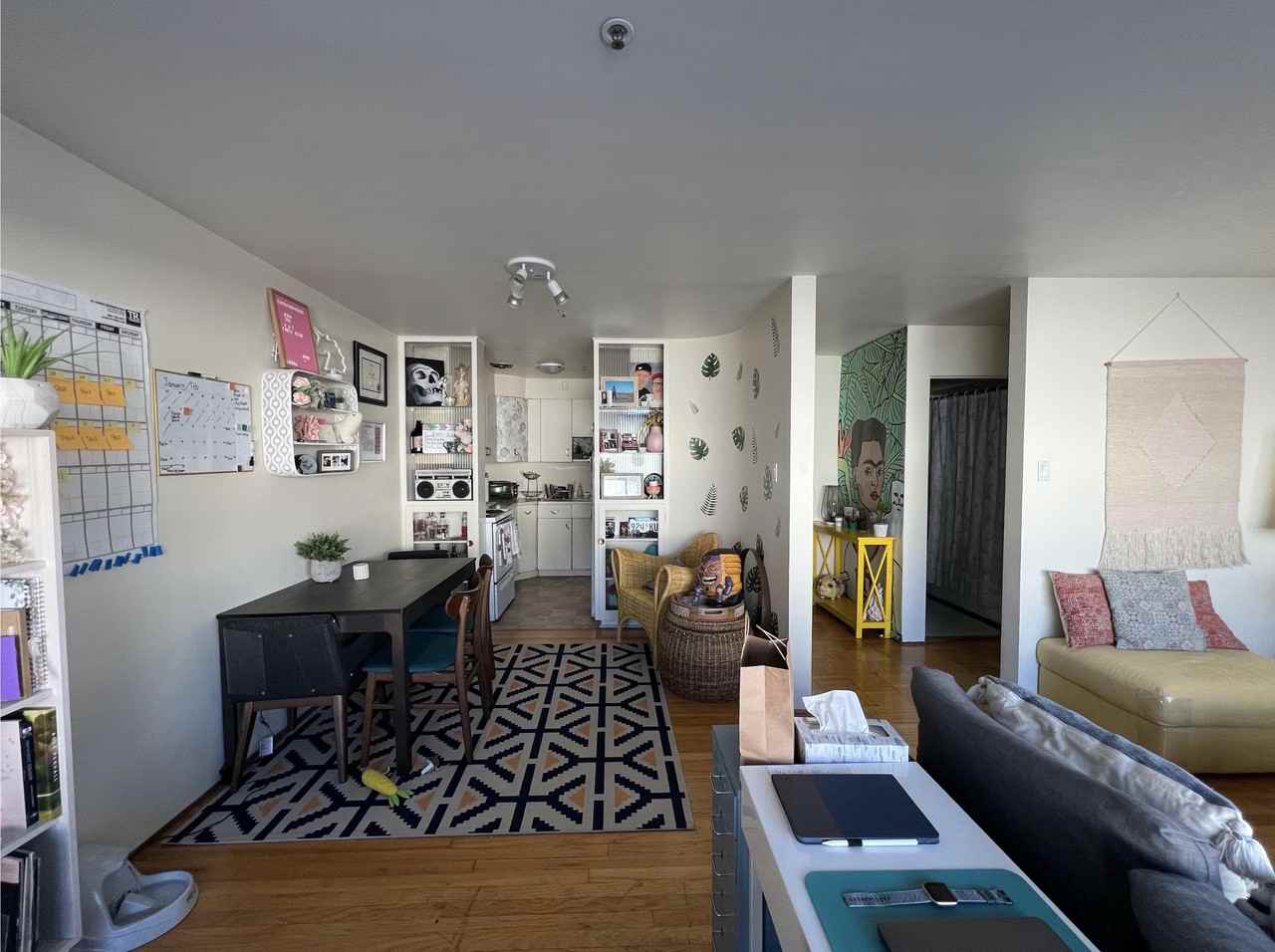 Edinburgh Apartments - Photo 3 of 17