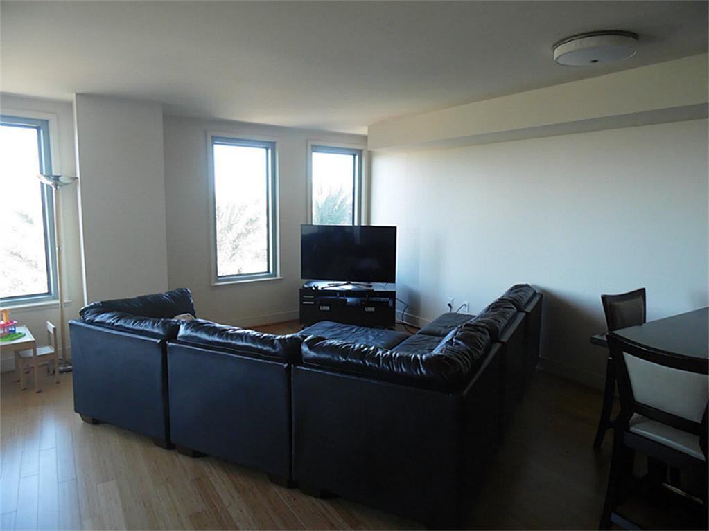 801 E Beach Dr - Photo 2 of 14