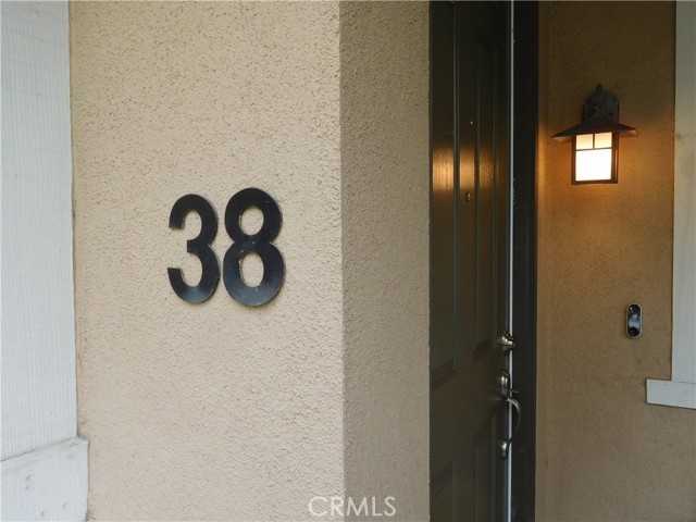 38 Garrison Loop - Photo 4 of 35