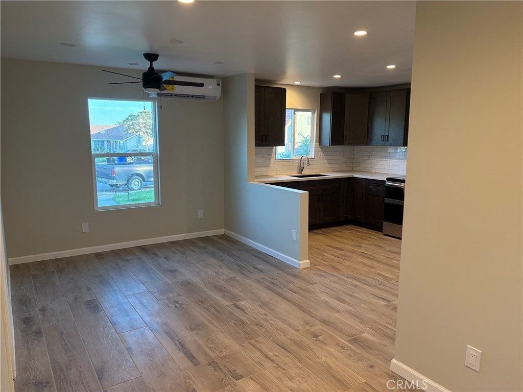 1148 N Elmwood Ave - Photo 4 of 12