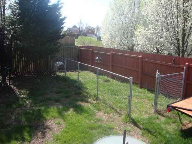 3356 Milbridge Dr - Photo 4 of 15
