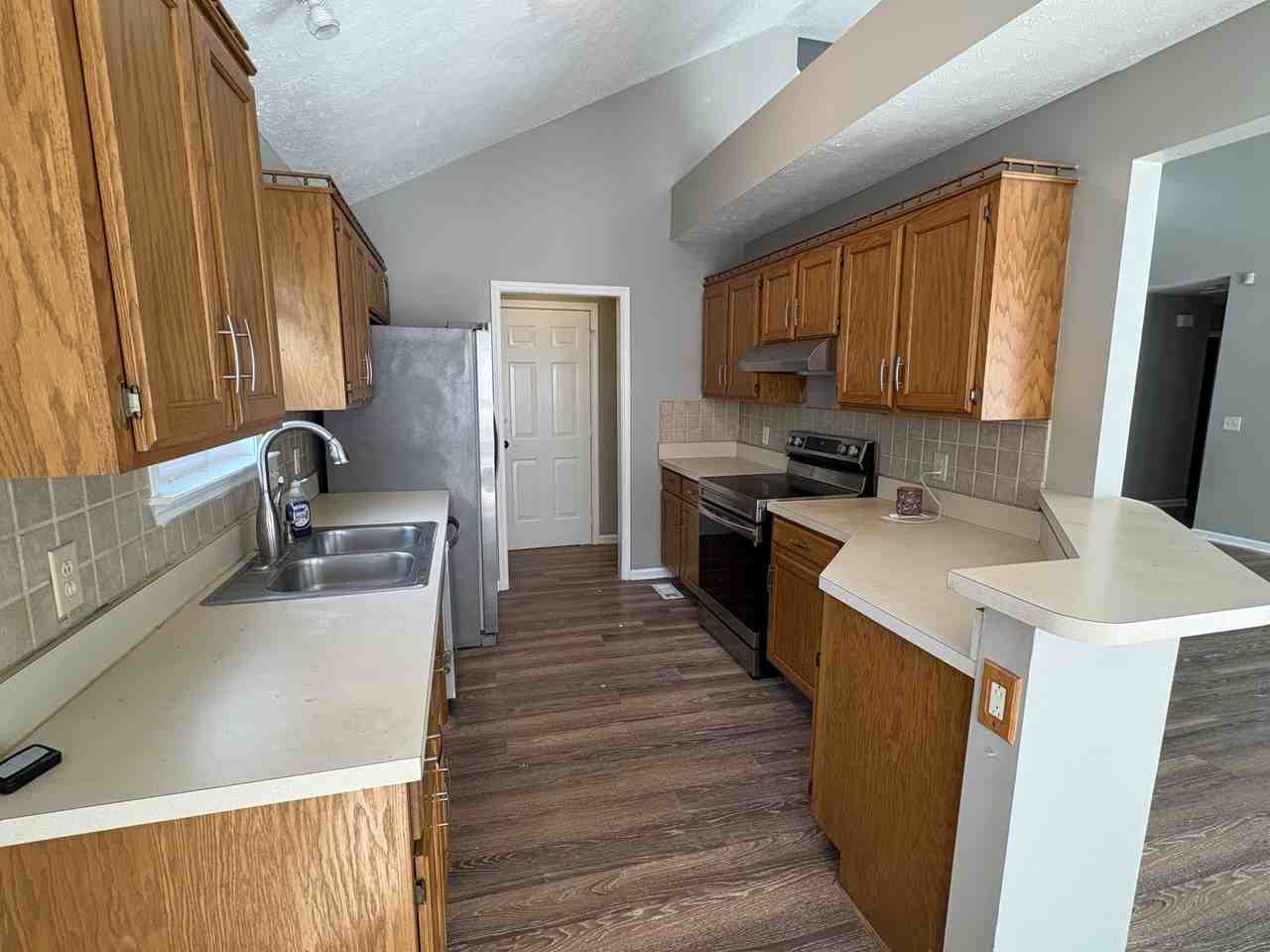 3356 Milbridge Dr - Photo 7 of 15