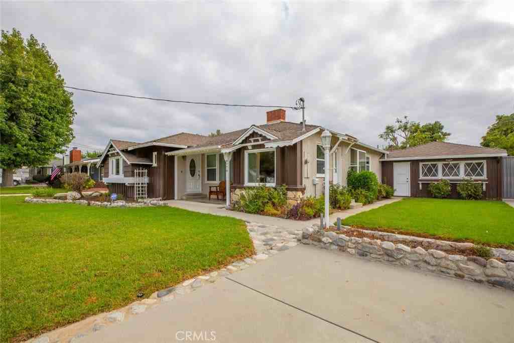 9770 Orcas Ave - Photo 4 of 50