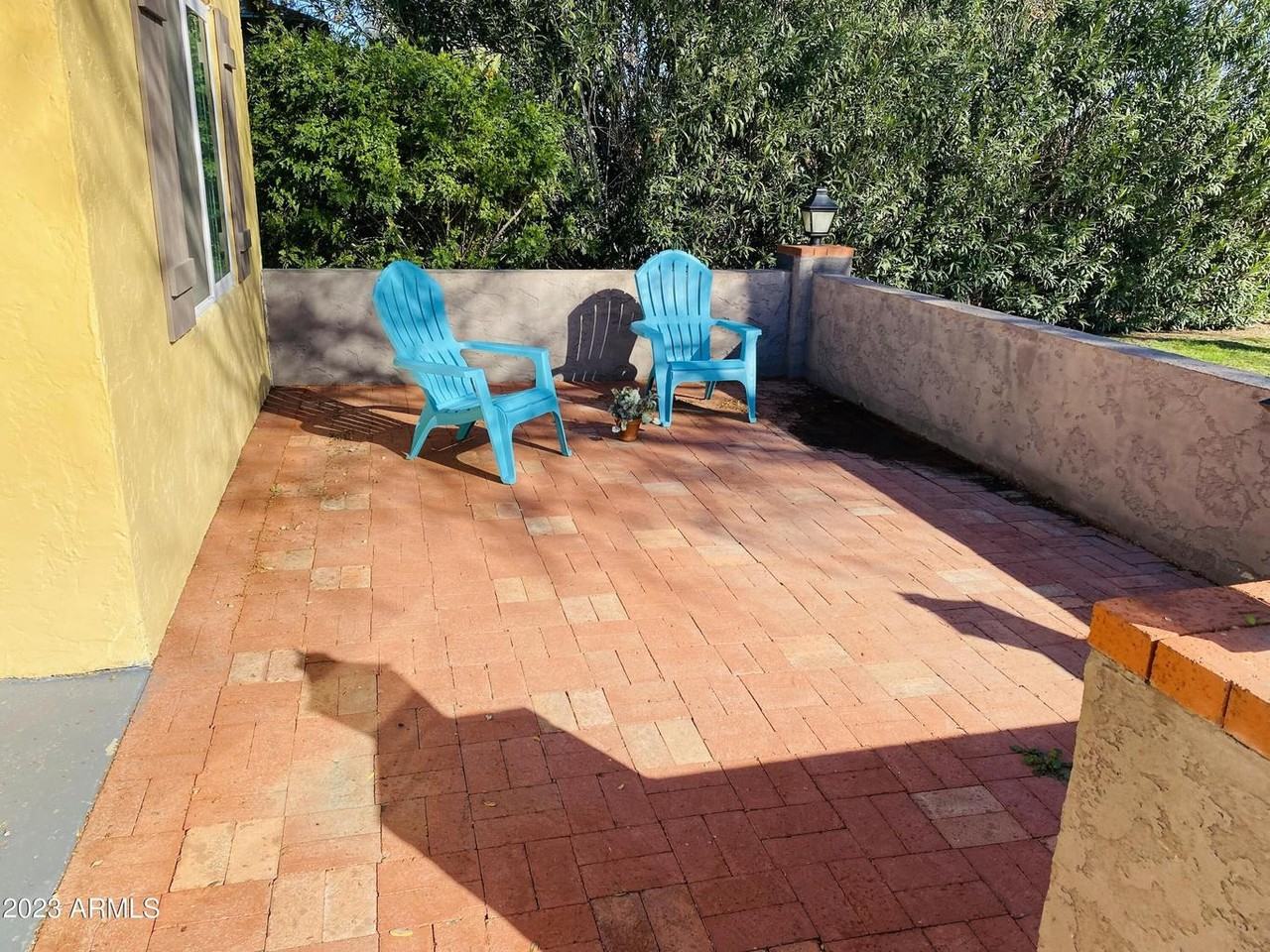 1622 N 16th Ave - Photo 3 of 31