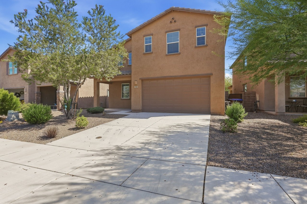 937 W Calle Tronco Seco - Photo 3 of 47