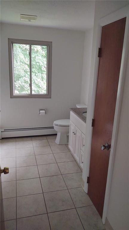 2194 Warwick Ave ##3l - Photo 4 of 5