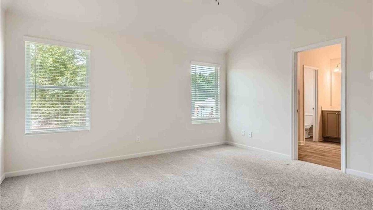 1056 Thomasville Estate Way - Photo 6 of 7
