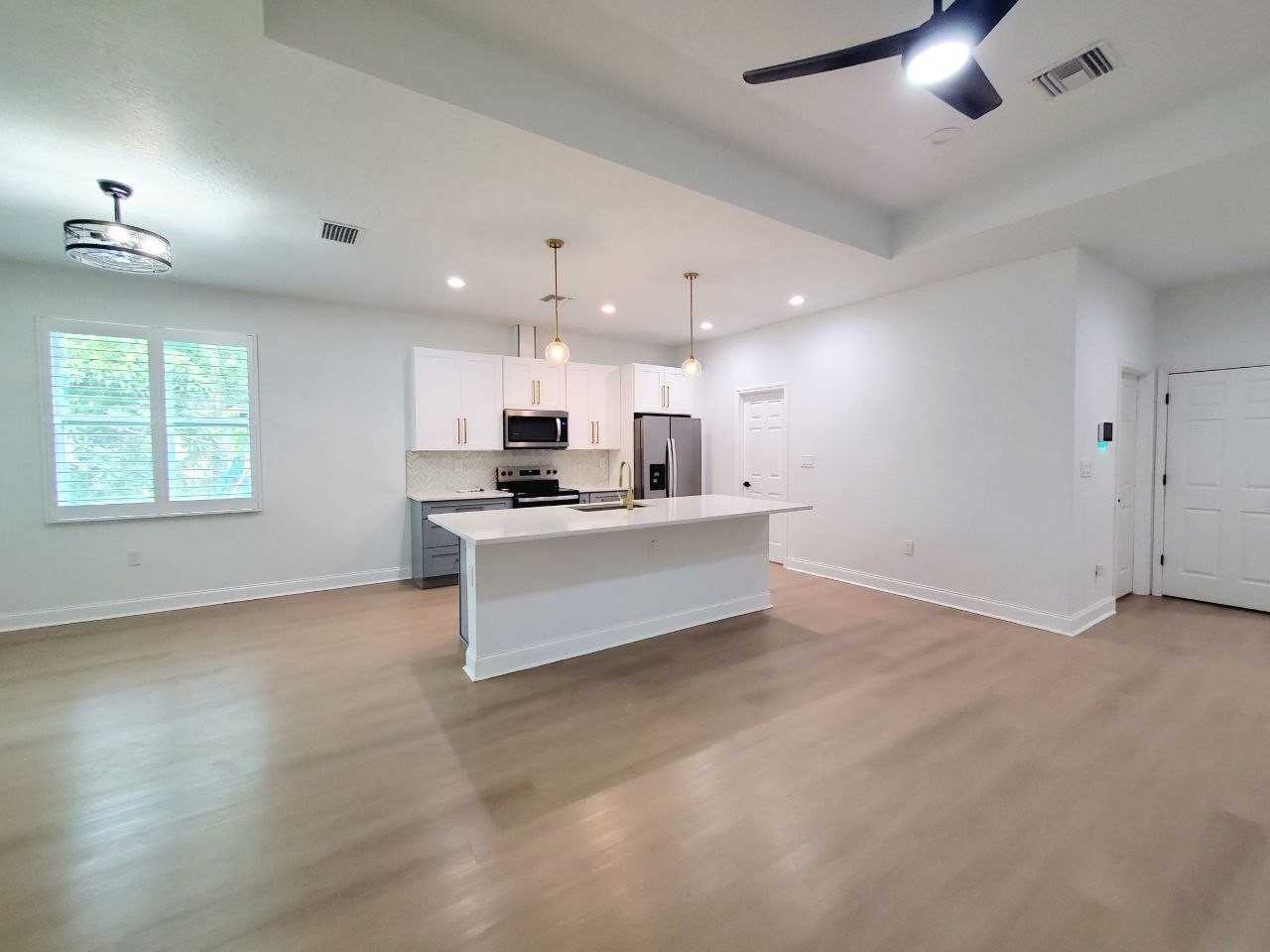 2616 E Cayuga St - Photo 4 of 22