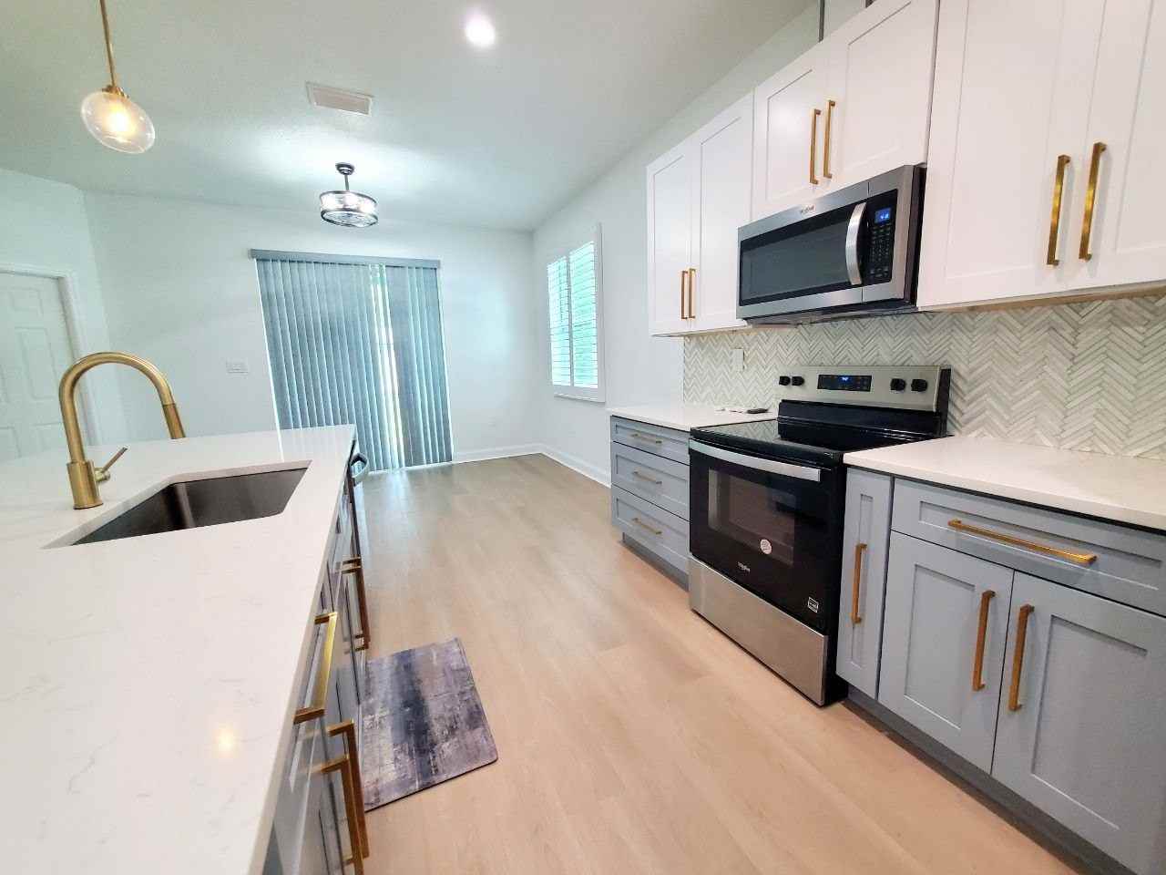 2616 E Cayuga St - Photo 6 of 22