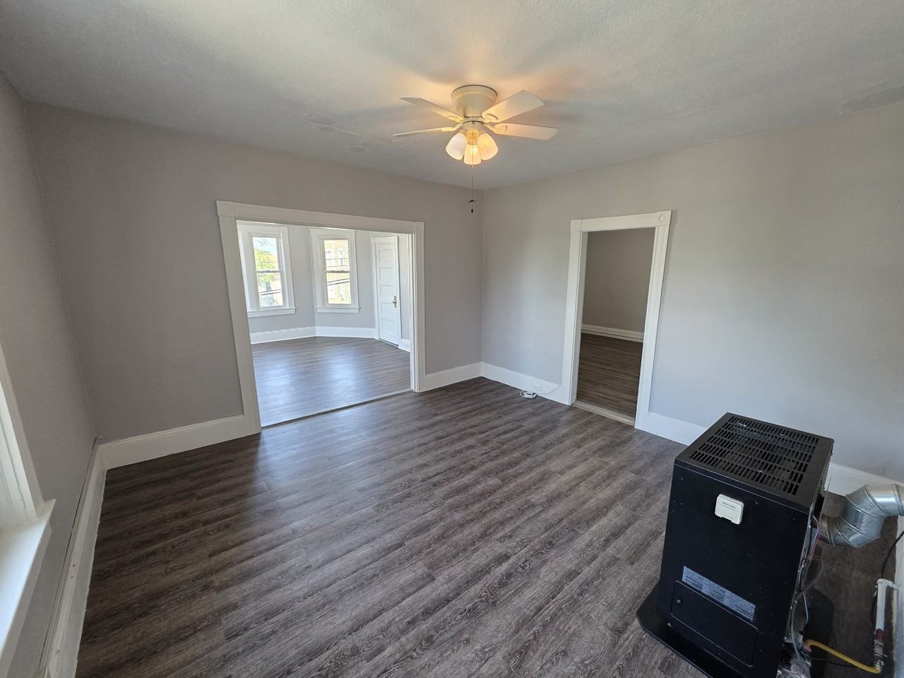 501 Bernon St - Photo 4 of 16