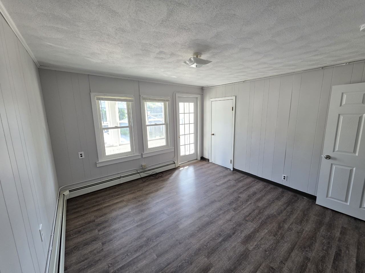 10-12 Bettez St - Photo 5 of 11