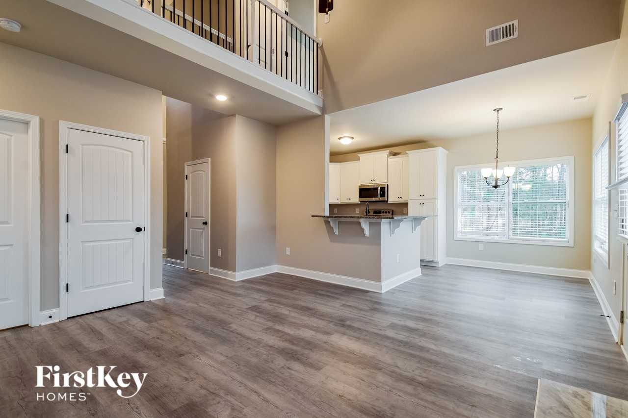 341 Cranbrooke Dr - Photo 4 of 15