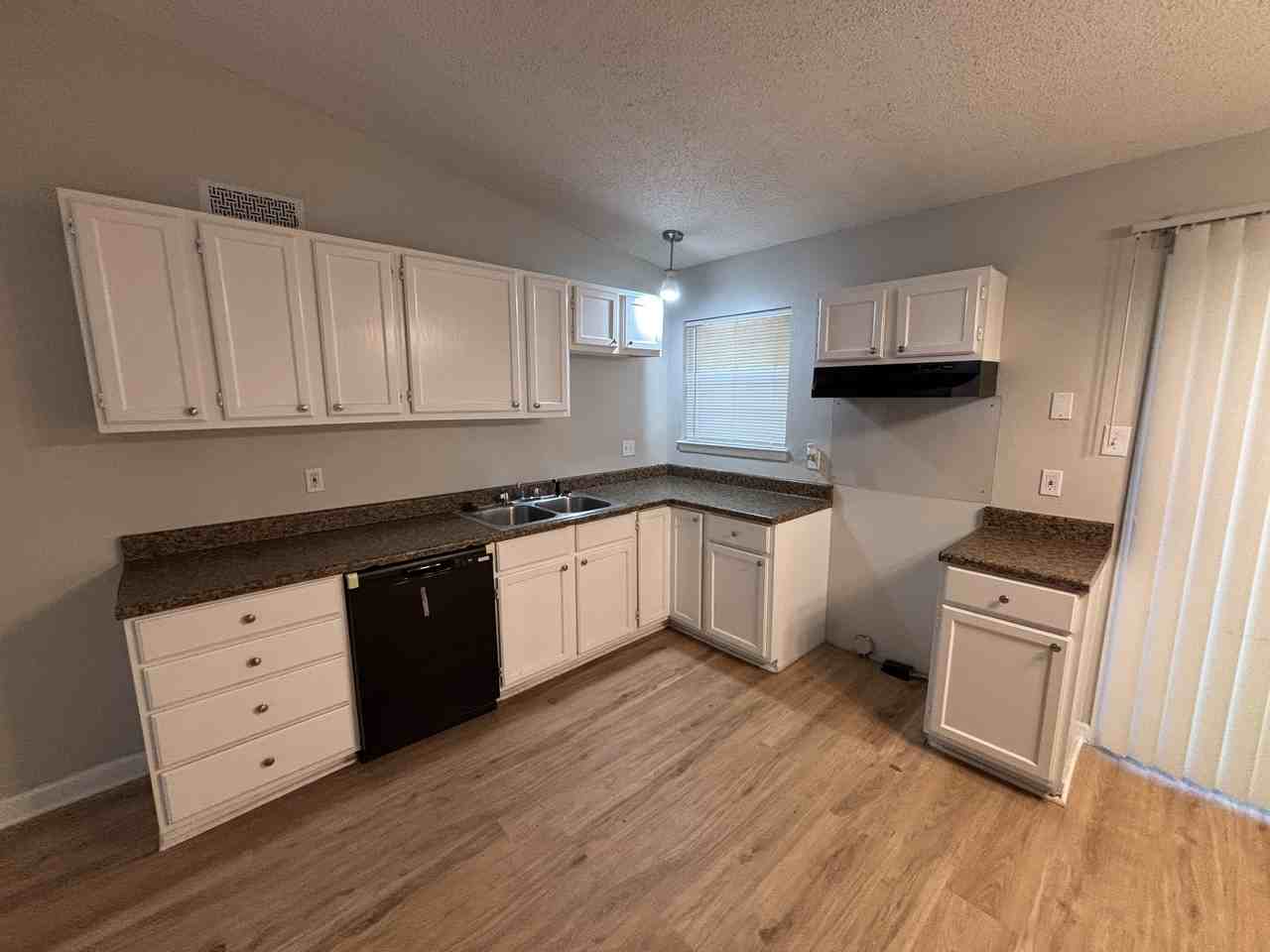 56 Meadowlark Dr - Photo 5 of 16
