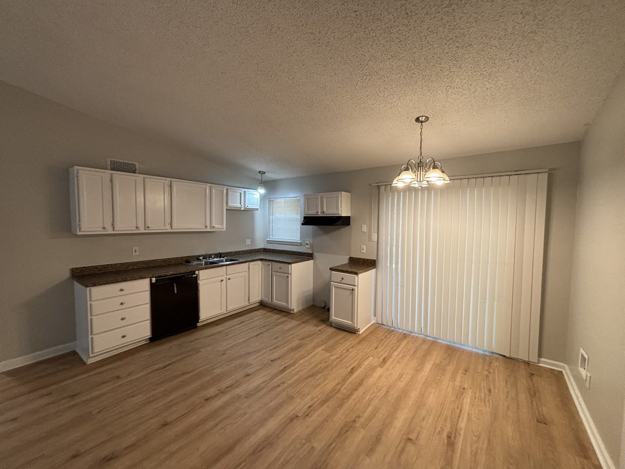 56 Meadowlark Dr - Photo 6 of 16