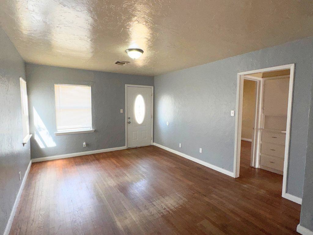 4108 Se 25th St - Photo 2 of 16
