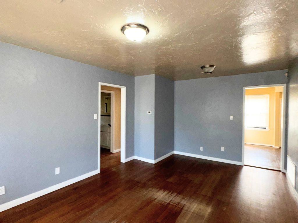 4108 Se 25th St - Photo 3 of 16