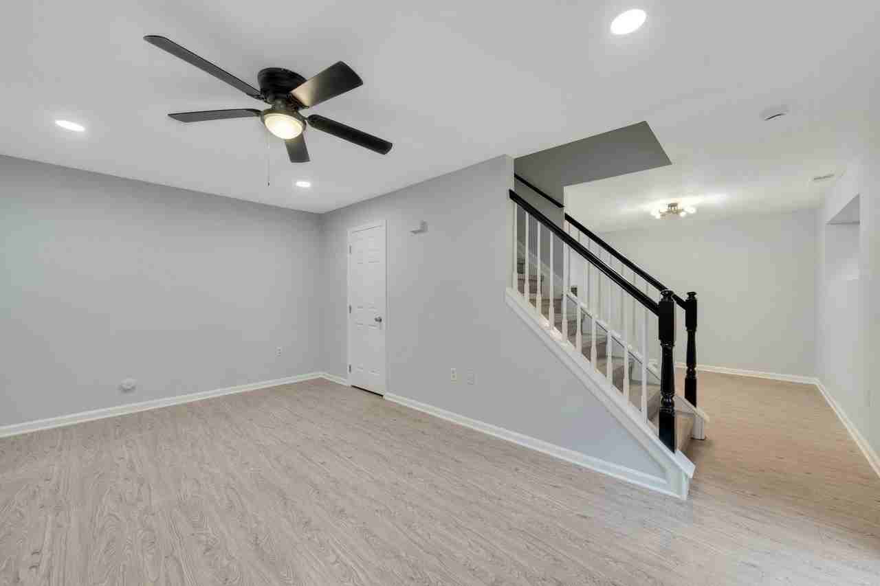 151 W Market St - Photo 7 of 21
