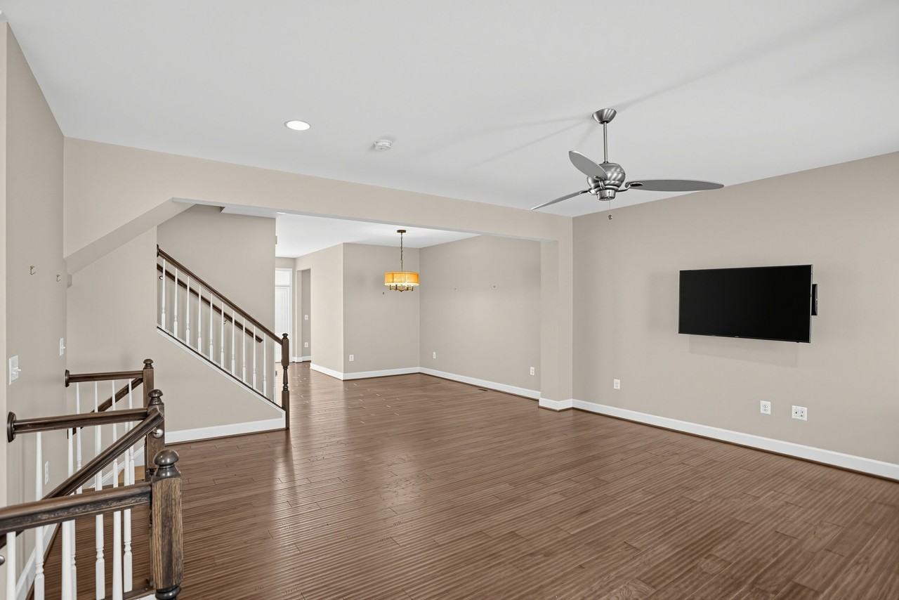 16609 Danridge Manor Dr - Photo 5 of 23