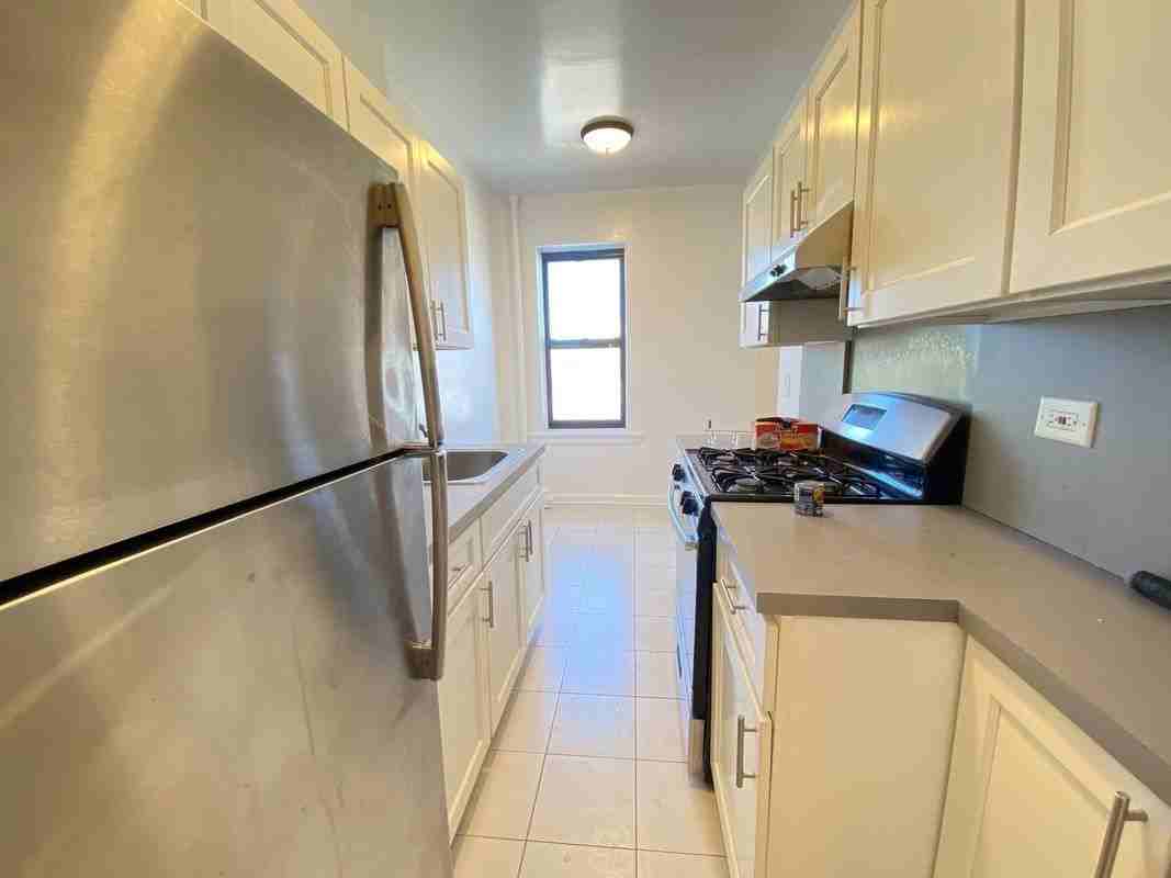 17 Elko St - Photo 3 of 6